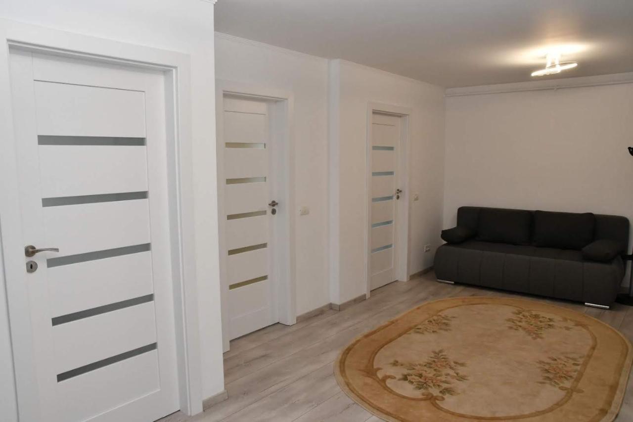 크라이오바 Toporasi Apartament 아파트 외부 사진